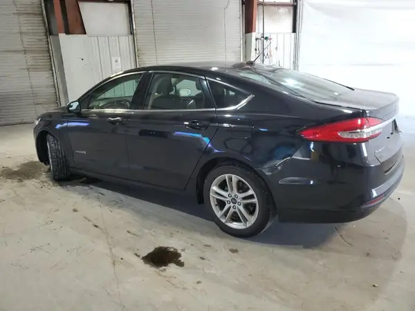 3FA6P0LU5JR242441 2018 FORD FUSION - Image 2