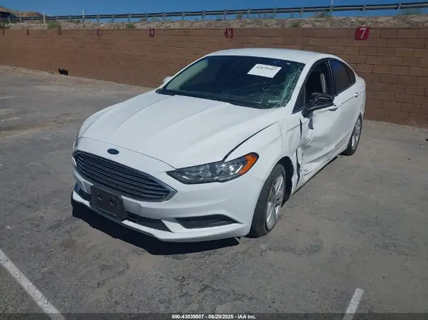 3FA6P0LU5JR249065 2018 FORD FUSION - Image 2