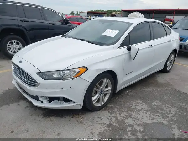 3FA6P0LU5JR269283 2018 FORD FUSION - Image 2