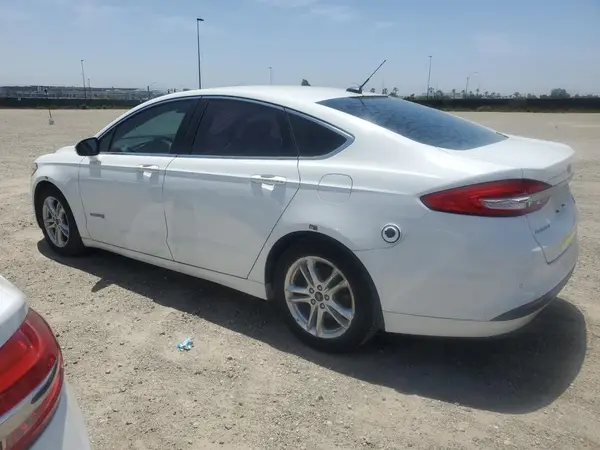 3FA6P0LU5JR278615 2018 FORD FUSION - Image 2