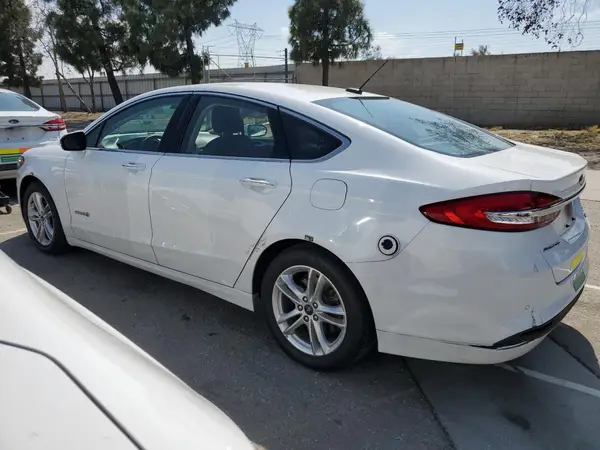3FA6P0LU5JR278632 2018 FORD FUSION - Image 2