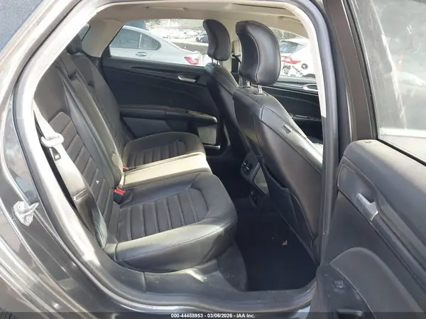 3FA6P0LU5JR281207 2018 FORD FUSION - Image 8