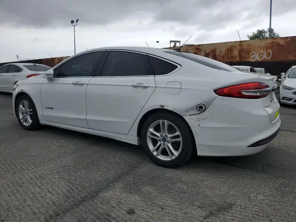 3FA6P0LU5JR281871 2018 FORD FUSION - Image 2