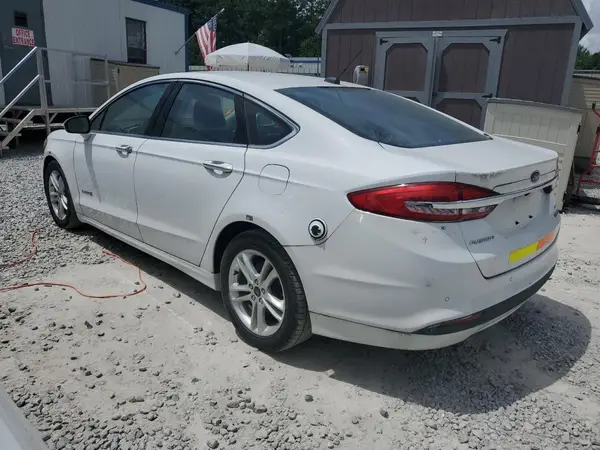 3FA6P0LU5JR281921 2018 FORD FUSION - Image 2