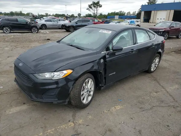 3FA6P0LU5KR100771 2019 FORD FUSION - Image 1