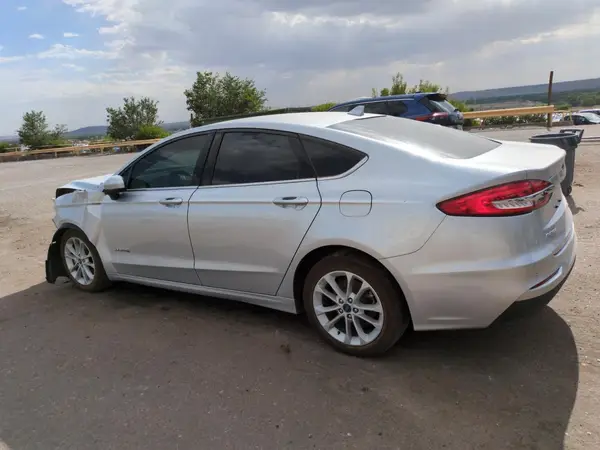 3FA6P0LU5KR104769 2019 FORD FUSION - Image 2