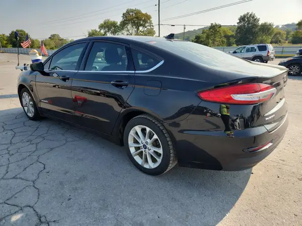 3FA6P0LU5KR105355 2019 FORD FUSION - Image 2