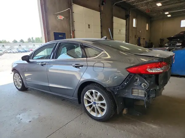 3FA6P0LU5KR109938 2019 FORD FUSION - Image 2