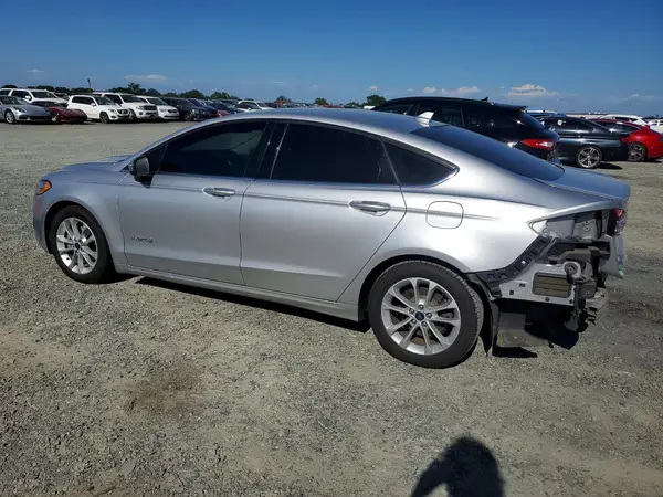 3FA6P0LU5KR110121 2019 FORD FUSION - Image 2