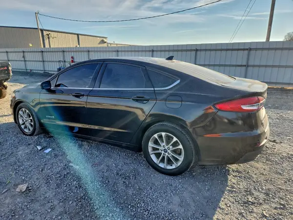3FA6P0LU5KR119143 2019 FORD FUSION - Image 2