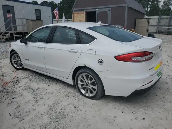 3FA6P0LU5KR124830 2019 FORD FUSION - Image 2