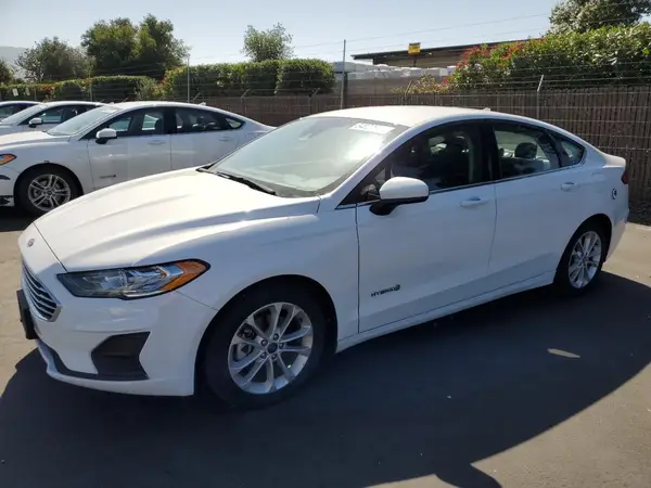 3FA6P0LU5KR124861 2019 FORD FUSION - Image 1