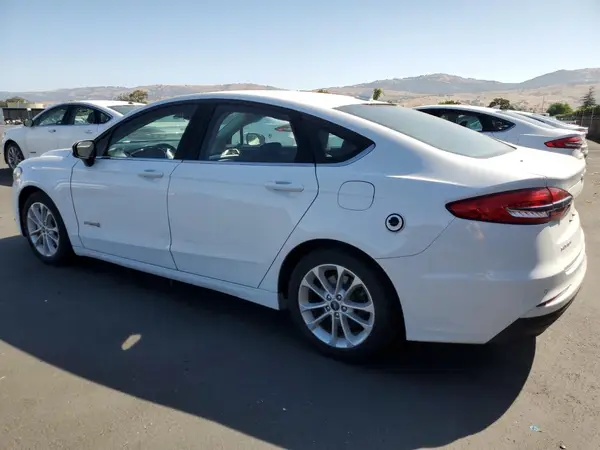 3FA6P0LU5KR124861 2019 FORD FUSION - Image 2