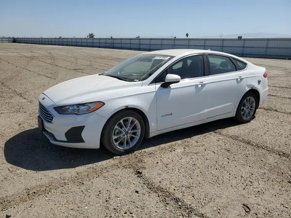 3FA6P0LU5KR124875 2019 FORD FUSION - Image 1