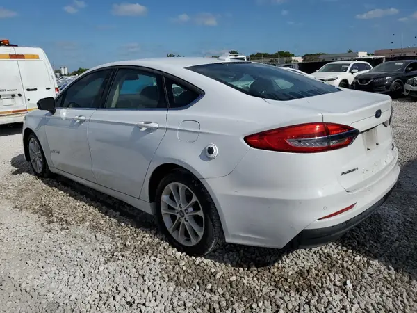 3FA6P0LU5KR124911 2019 FORD FUSION - Image 2
