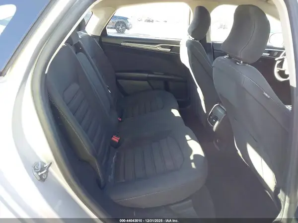 3FA6P0LU5KR126027 2019 FORD FUSION - Image 8