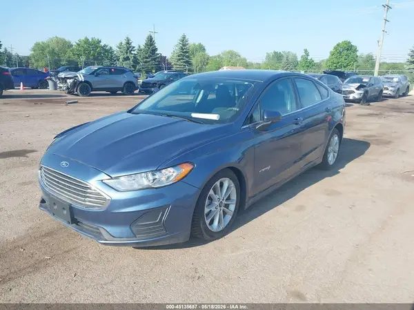 3FA6P0LU5KR131843 2019 FORD FUSION - Image 2