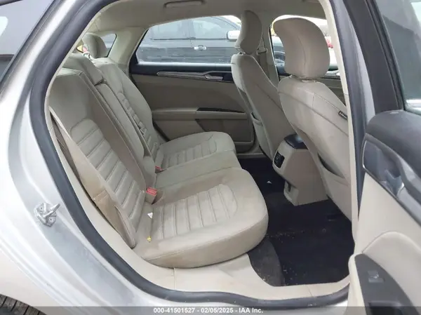 3FA6P0LU5KR144947 2019 FORD FUSION - Image 8
