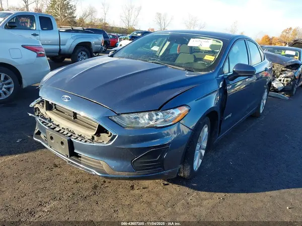 3FA6P0LU5KR147279 2019 FORD FUSION - Image 2