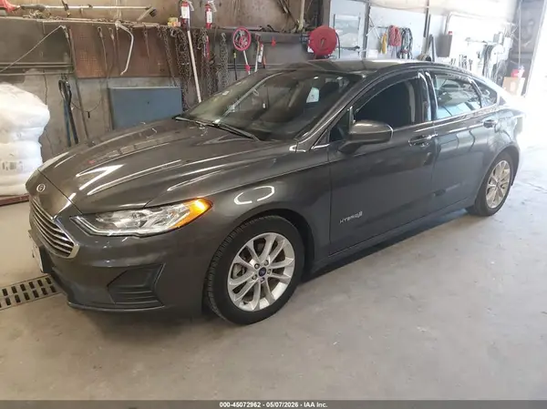 3FA6P0LU5KR149503 2019 FORD FUSION - Image 2