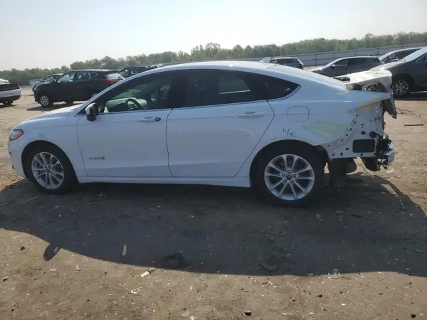 3FA6P0LU5KR149775 2019 FORD FUSION - Image 2