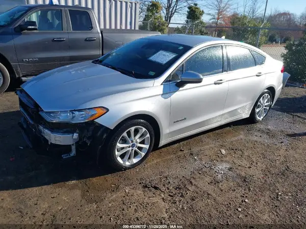3FA6P0LU5KR152126 2019 FORD FUSION - Image 2