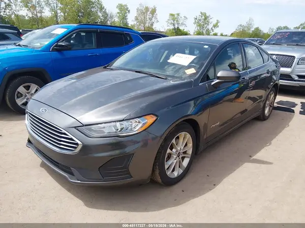 3FA6P0LU5KR165667 2019 FORD FUSION - Image 2