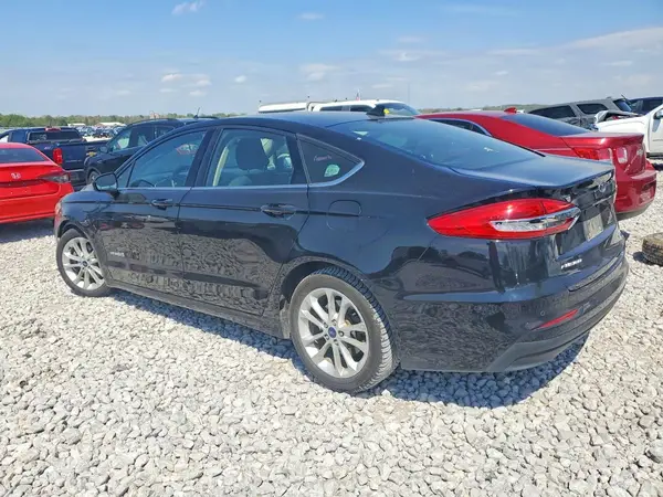 3FA6P0LU5KR168469 2019 FORD FUSION - Image 2