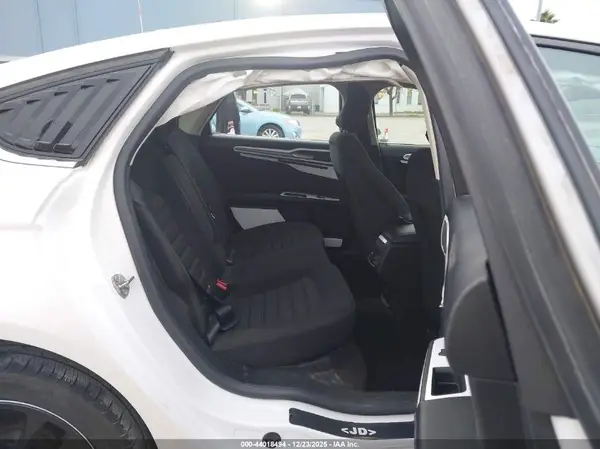 3FA6P0LU5KR175518 2019 FORD FUSION - Image 8