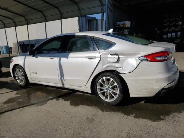 3FA6P0LU5KR178547 2019 FORD FUSION - Image 2