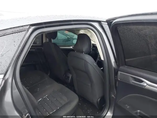 3FA6P0LU5KR179973 2019 FORD FUSION - Image 8