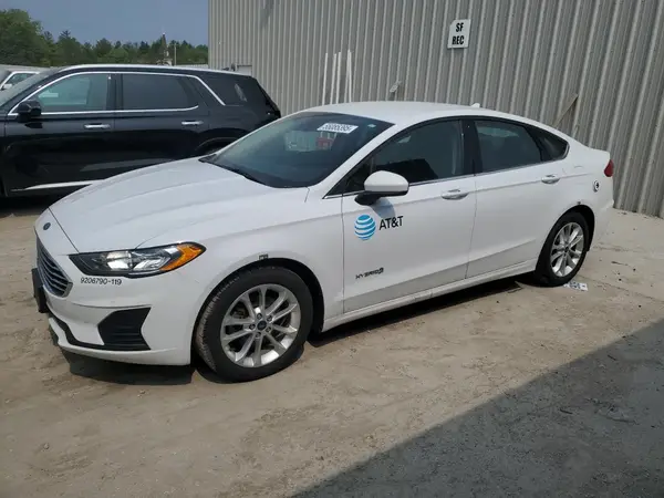 3FA6P0LU5KR184056 2019 FORD FUSION - Image 1