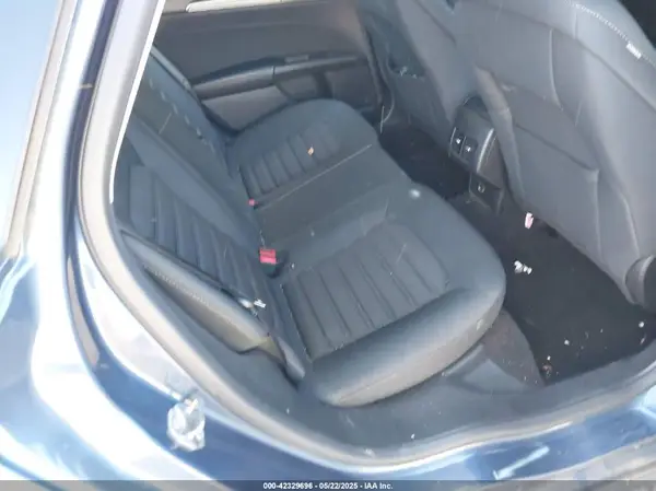 3FA6P0LU5KR185062 2019 FORD FUSION - Image 8