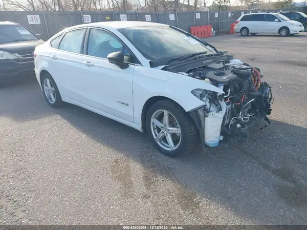 3FA6P0LU5KR188804 2019 FORD FUSION - Image 1