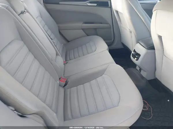 3FA6P0LU5KR188804 2019 FORD FUSION - Image 8