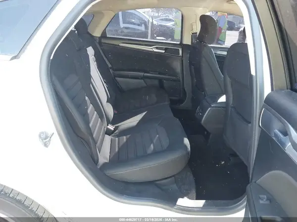 3FA6P0LU5KR200207 2019 FORD FUSION - Image 8