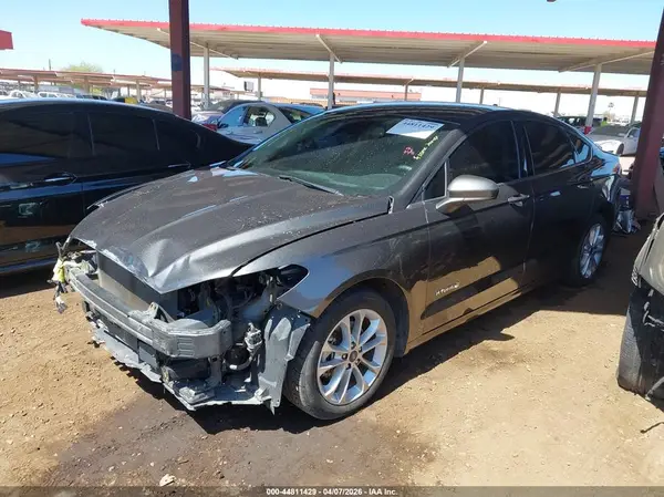3FA6P0LU5KR201597 2019 FORD FUSION - Image 2
