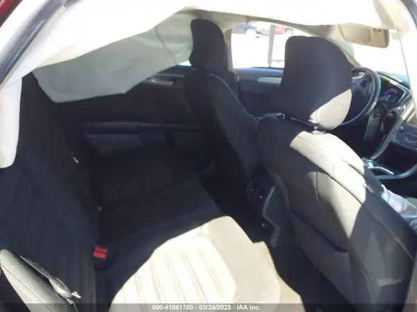 3FA6P0LU5KR207903 2019 FORD FUSION - Image 8