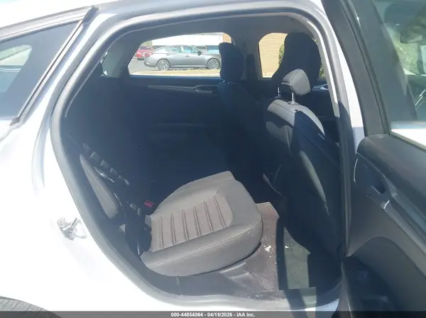 3FA6P0LU5KR211482 2019 FORD FUSION - Image 8