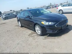 3FA6P0LU5KR211532 2019 FORD FUSION