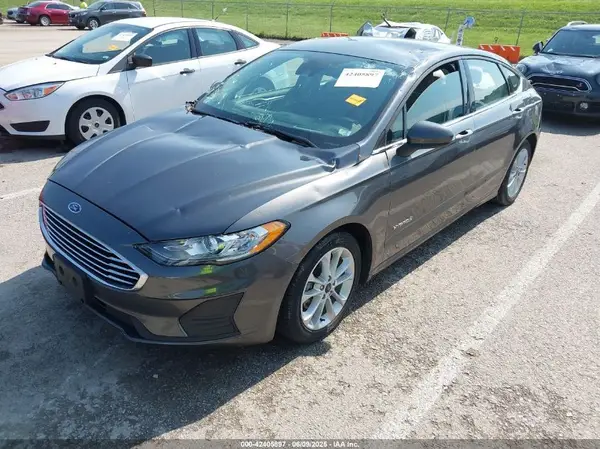 3FA6P0LU5KR220358 2019 FORD FUSION - Image 2