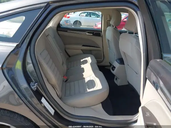 3FA6P0LU5KR220358 2019 FORD FUSION - Image 8