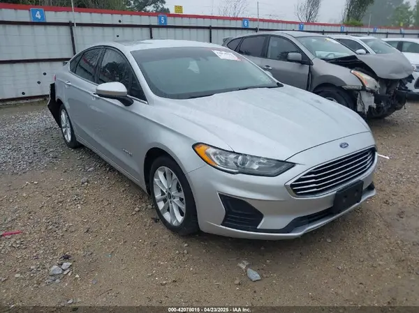 3FA6P0LU5KR222126 2019 FORD FUSION - Image 1