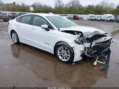 3FA6P0LU5KR225057 2019 FORD FUSION