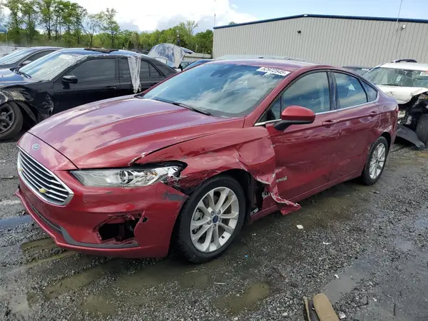3FA6P0LU5KR240917 2019 FORD FUSION - Image 1