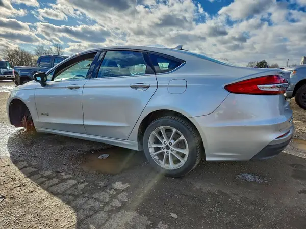 3FA6P0LU5KR242246 2019 FORD FUSION - Image 2