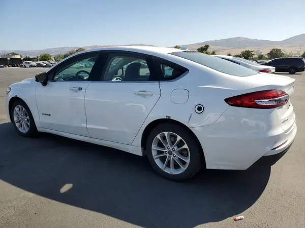 3FA6P0LU5KR263985 2019 FORD FUSION - Image 2