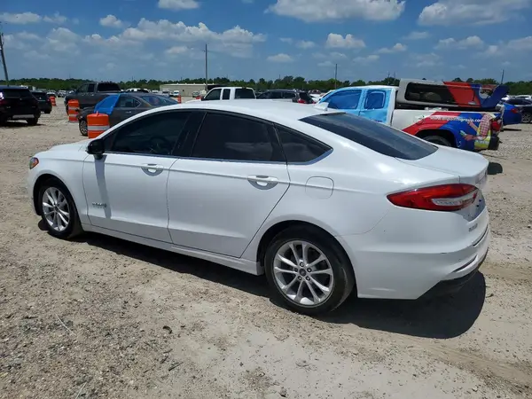3FA6P0LU5KR269186 2019 FORD FUSION - Image 2