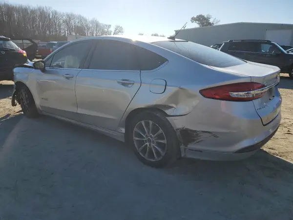 3FA6P0LU5KR381317 2017 FORD FUSION - Image 2