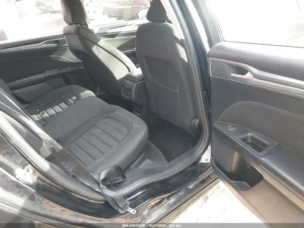 3FA6P0LU5LR106149 2020 FORD FUSION - Image 8